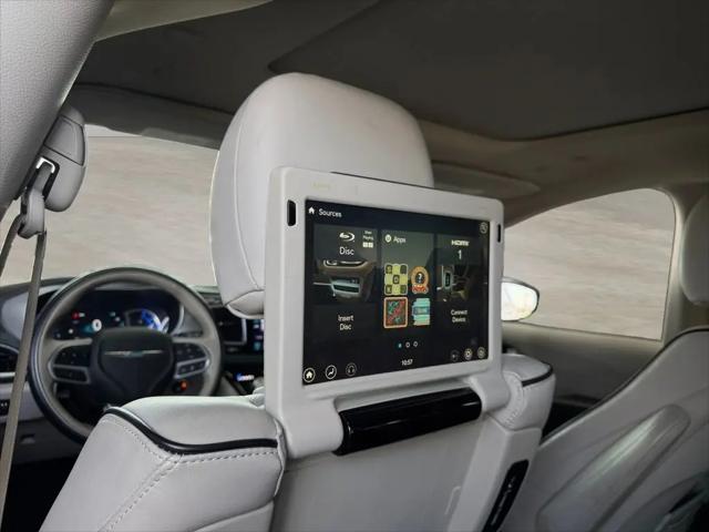 2018 Chrysler Pacifica Hybrid Limited