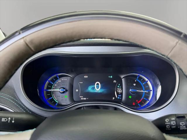 2018 Chrysler Pacifica Hybrid Limited