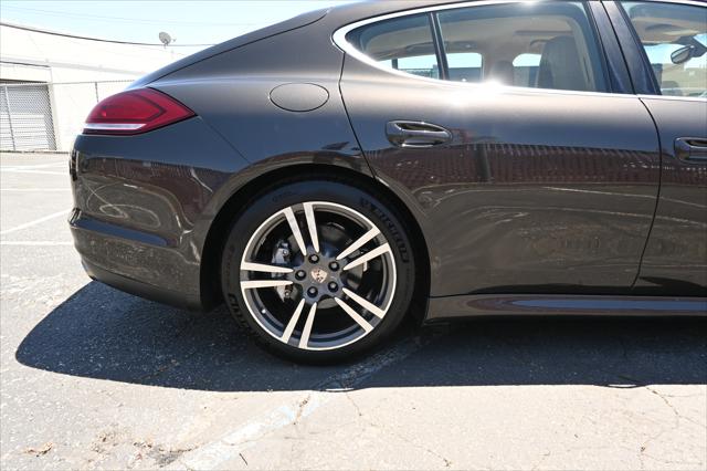 2011 Porsche Panamera S