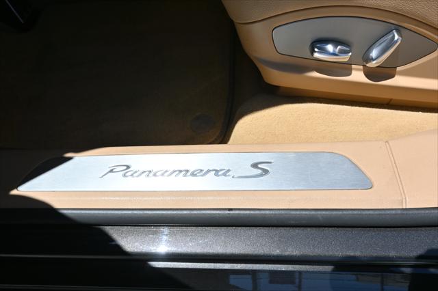 2011 Porsche Panamera S