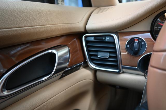 2011 Porsche Panamera S