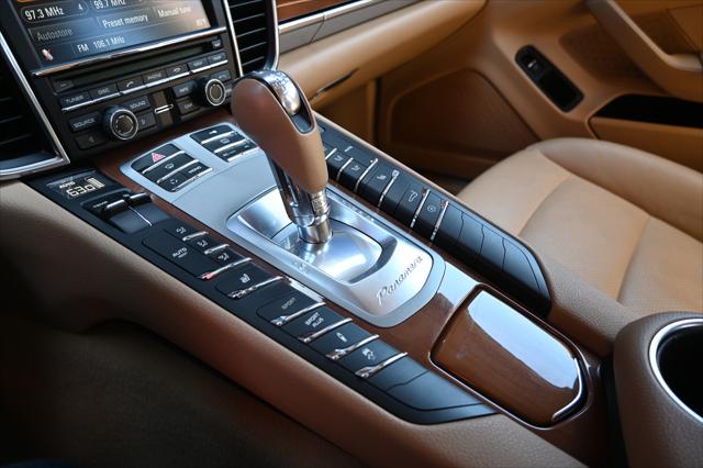 2011 Porsche Panamera S