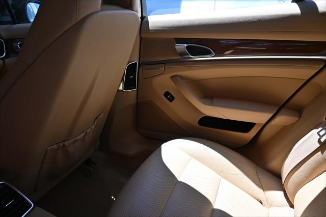 2011 Porsche Panamera S