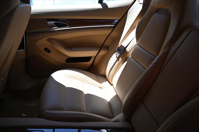2011 Porsche Panamera S