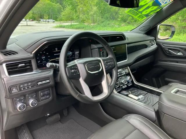 2023 GMC Yukon 4WD Denali