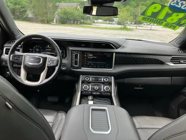 2023 GMC Yukon 4WD Denali