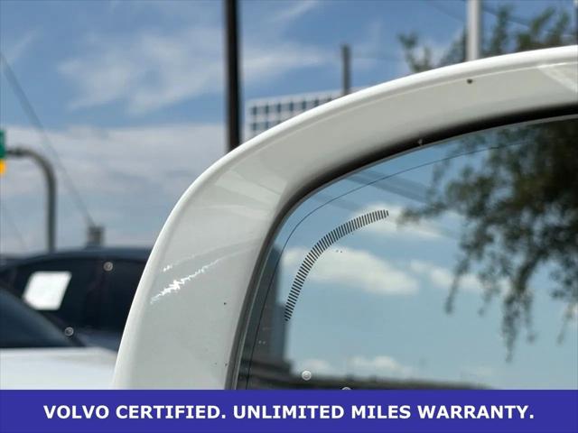 2024 Volvo XC90 Recharge T8 Ultimate Bright Theme 7-Seater