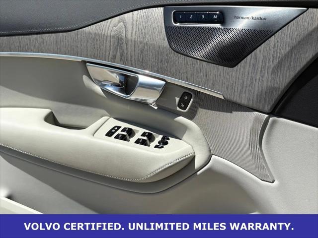 2024 Volvo XC90 Recharge T8 Ultimate Bright Theme 7-Seater