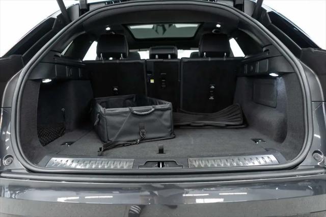 2023 Land Rover Range Rover Velar P340 R-Dynamic S MHEV