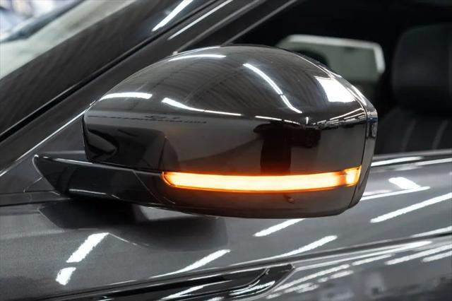 2023 Land Rover Range Rover Velar P340 R-Dynamic S MHEV
