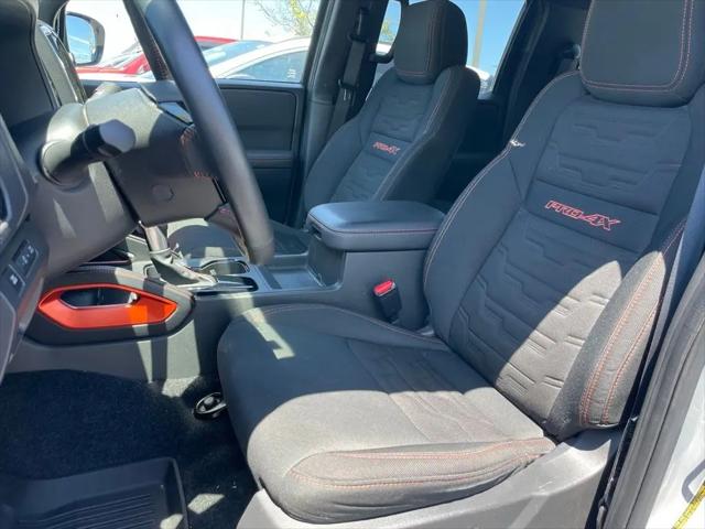 2024 Nissan Frontier Crew Cab PRO-4X 4x4