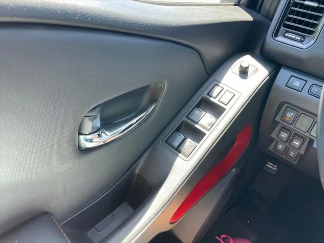2024 Nissan Frontier Crew Cab PRO-4X 4x4