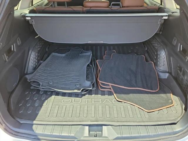 2022 Subaru Outback Touring