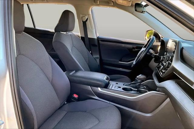 2021 Toyota Highlander Hybrid LE