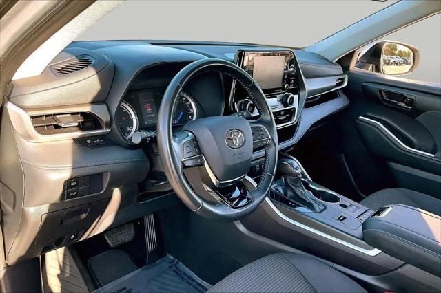 2021 Toyota Highlander Hybrid LE