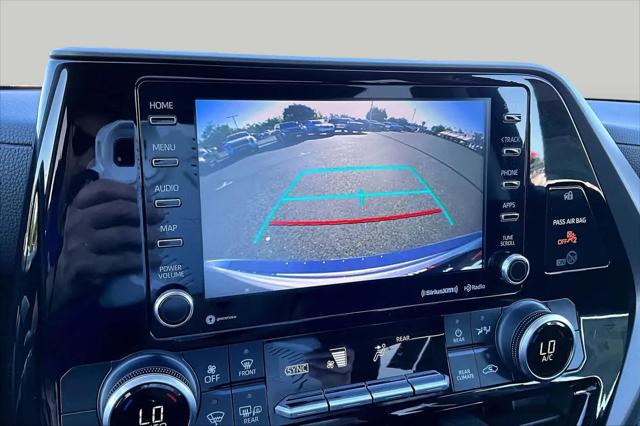 2021 Toyota Highlander Hybrid LE