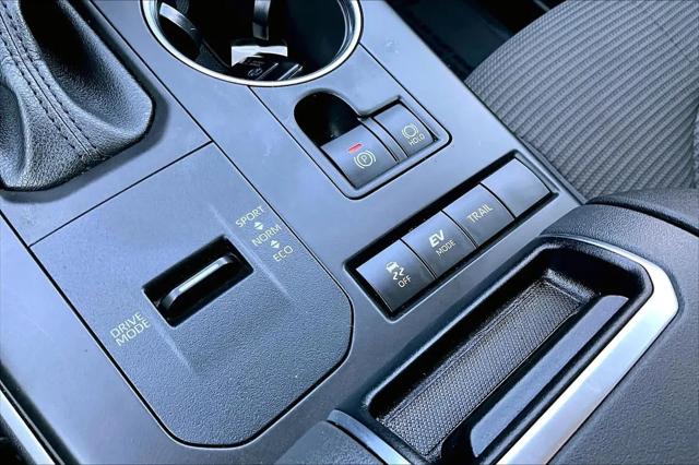 2021 Toyota Highlander Hybrid LE