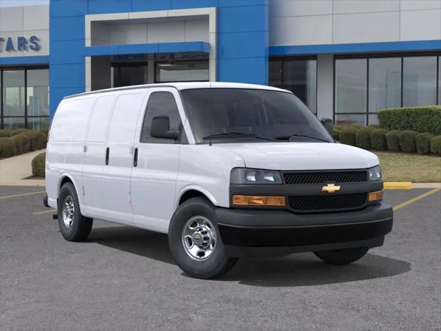 2026 Chevrolet Express Cargo Van 2500 Regular Wheelbase, WT, RWD