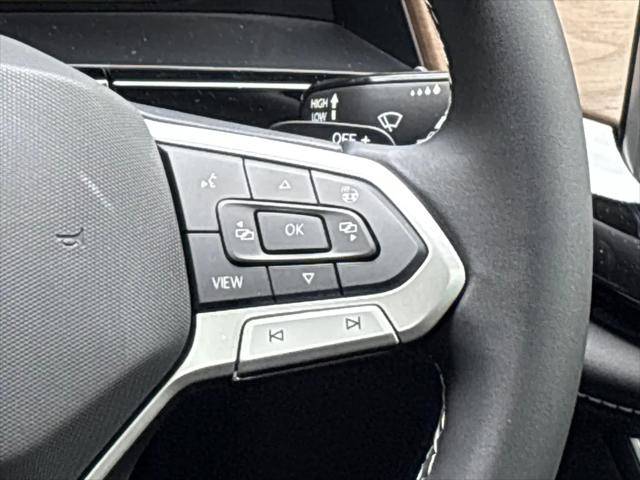 2026 Volkswagen Atlas SE with Technology