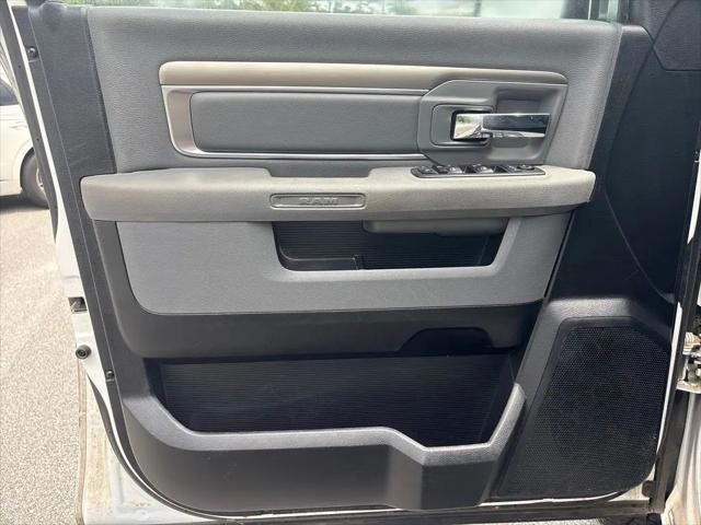 2019 Ram 1500 Classic Big Horn Crew Cab 4x2 6'4" Box