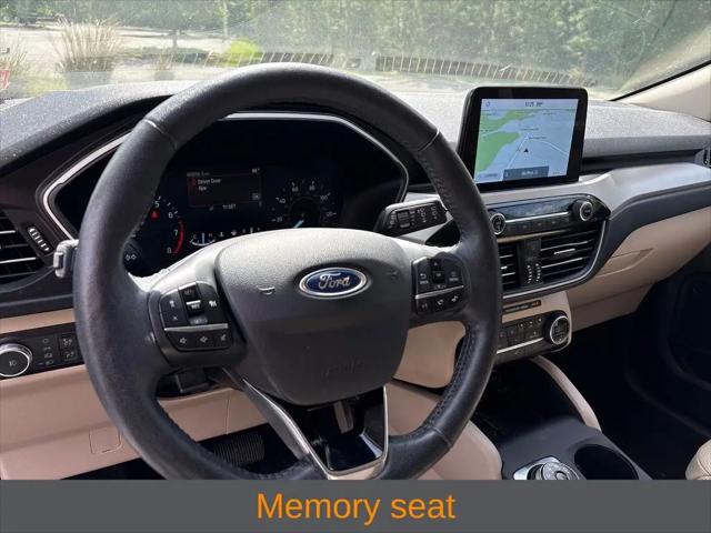 2020 Ford Escape SEL