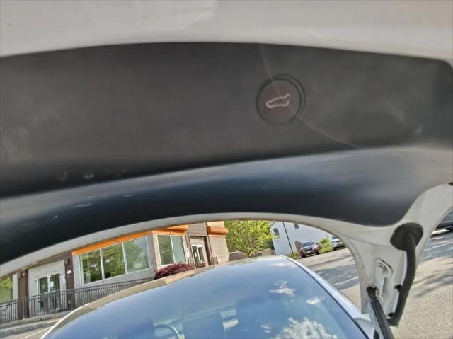 2022 Tesla Model 3 Long Range Dual Motor All-Wheel Drive