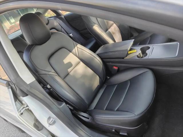 2022 Tesla Model 3 Long Range Dual Motor All-Wheel Drive