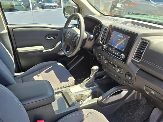 2024 Nissan Frontier Crew Cab Long Bed SV 4x4