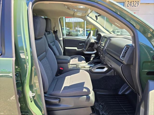 2024 Nissan Frontier Crew Cab Long Bed SV 4x4