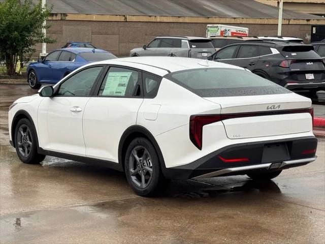 2026 Kia K4 LXS