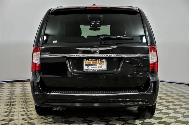 2015 Chrysler Town & Country Touring