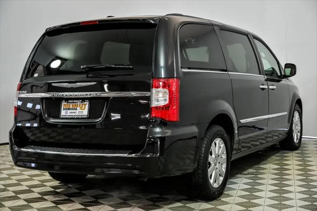 2015 Chrysler Town & Country Touring