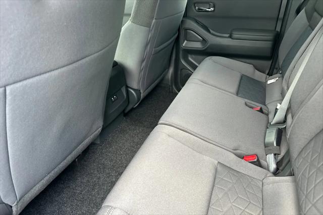 2026 Nissan Frontier Crew Cab SV 4x2