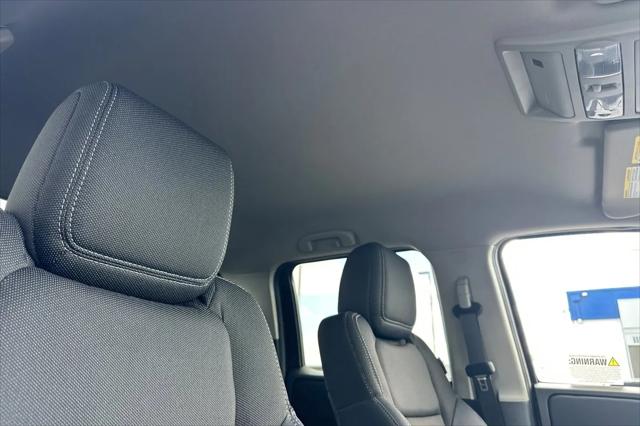 2026 Nissan Frontier Crew Cab SV 4x2