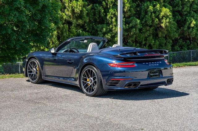 2019 Porsche 911 Turbo S