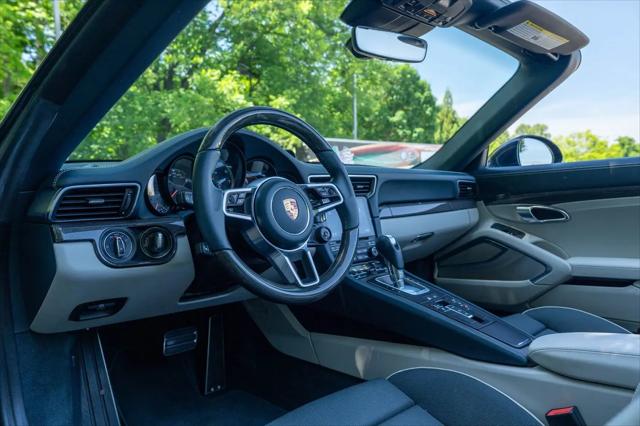 2019 Porsche 911 Turbo S