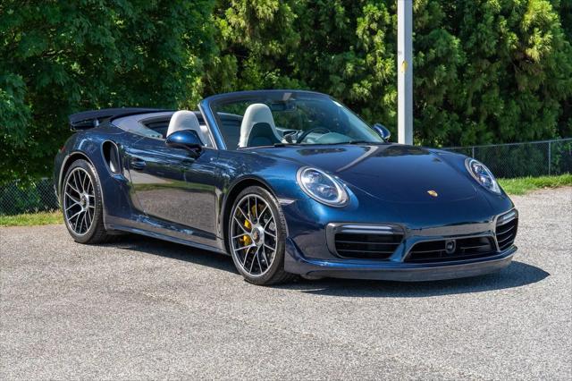 2019 Porsche 911 Turbo S