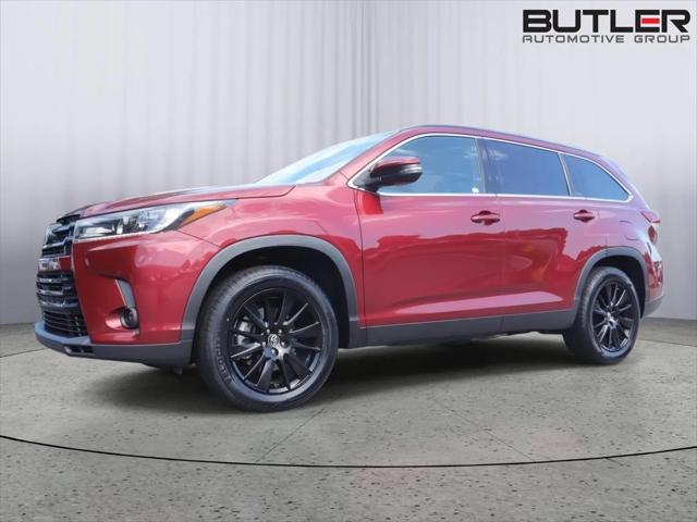 2019 Toyota Highlander SE for sale in Columbus, GA