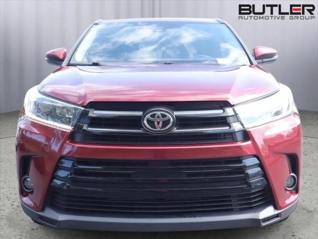 2019 Toyota Highlander SE