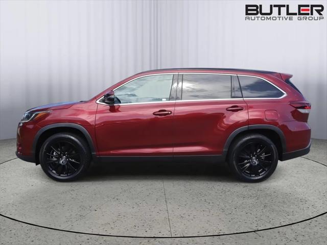 2019 Toyota Highlander SE
