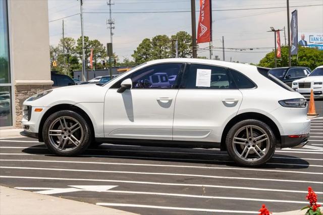 2019 Porsche Macan Macan