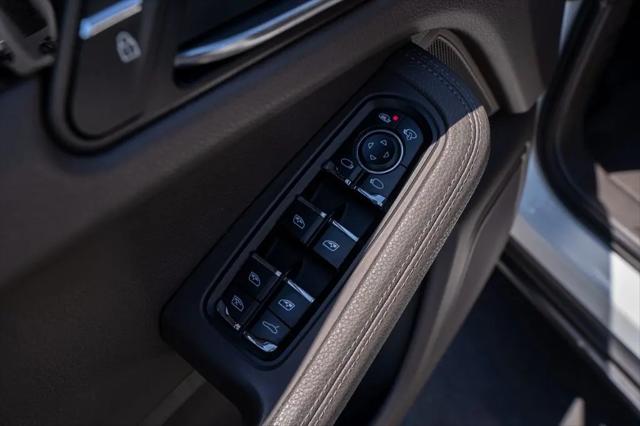 2019 Porsche Macan Macan