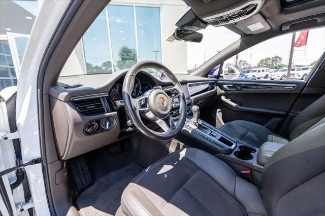 2019 Porsche Macan Macan