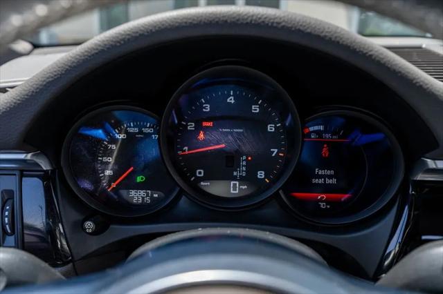 2019 Porsche Macan Macan
