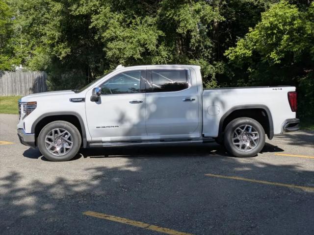 2026 GMC Sierra 1500 Crew Cab, Short Bed, SLT, 4WD