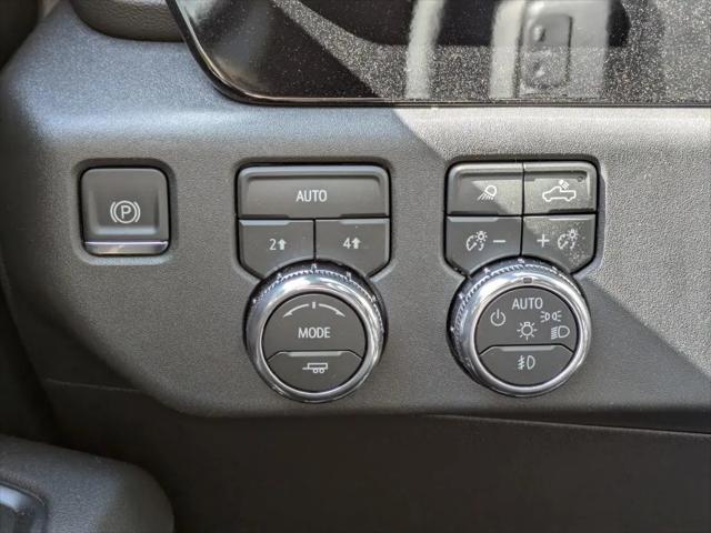 2026 GMC Sierra 1500 Crew Cab, Short Bed, SLT, 4WD