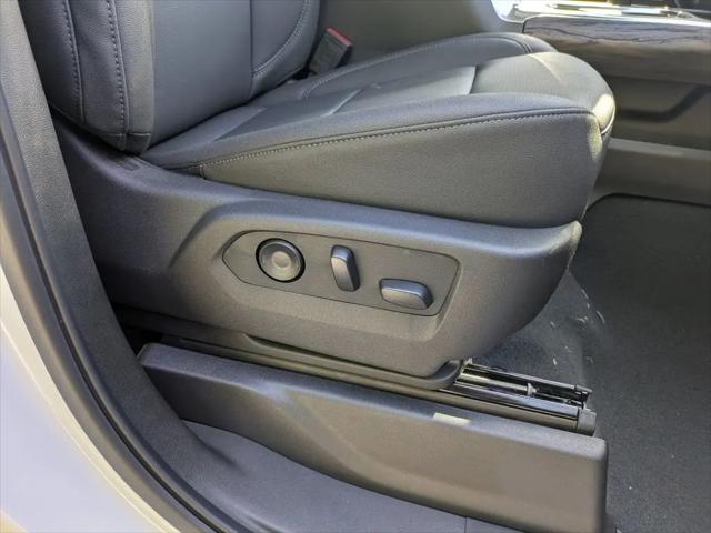 2026 GMC Sierra 1500 Crew Cab, Short Bed, SLT, 4WD