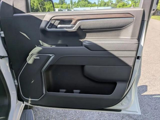 2026 GMC Sierra 1500 Crew Cab, Short Bed, SLT, 4WD