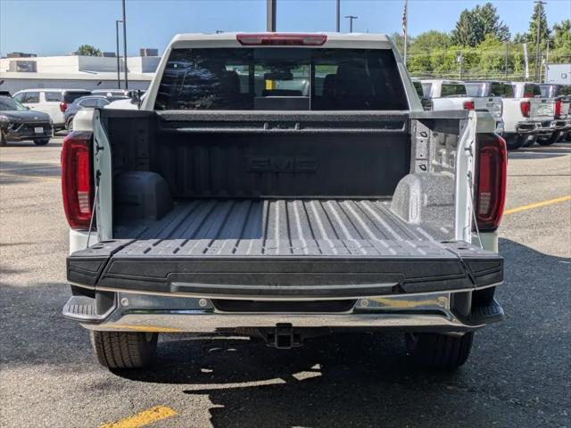 2026 GMC Sierra 1500 Crew Cab, Short Bed, SLT, 4WD