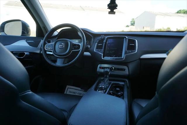2018 Volvo XC90 T5 Momentum